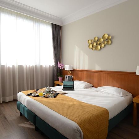 Hotel The Brand Rome Bagian luar foto