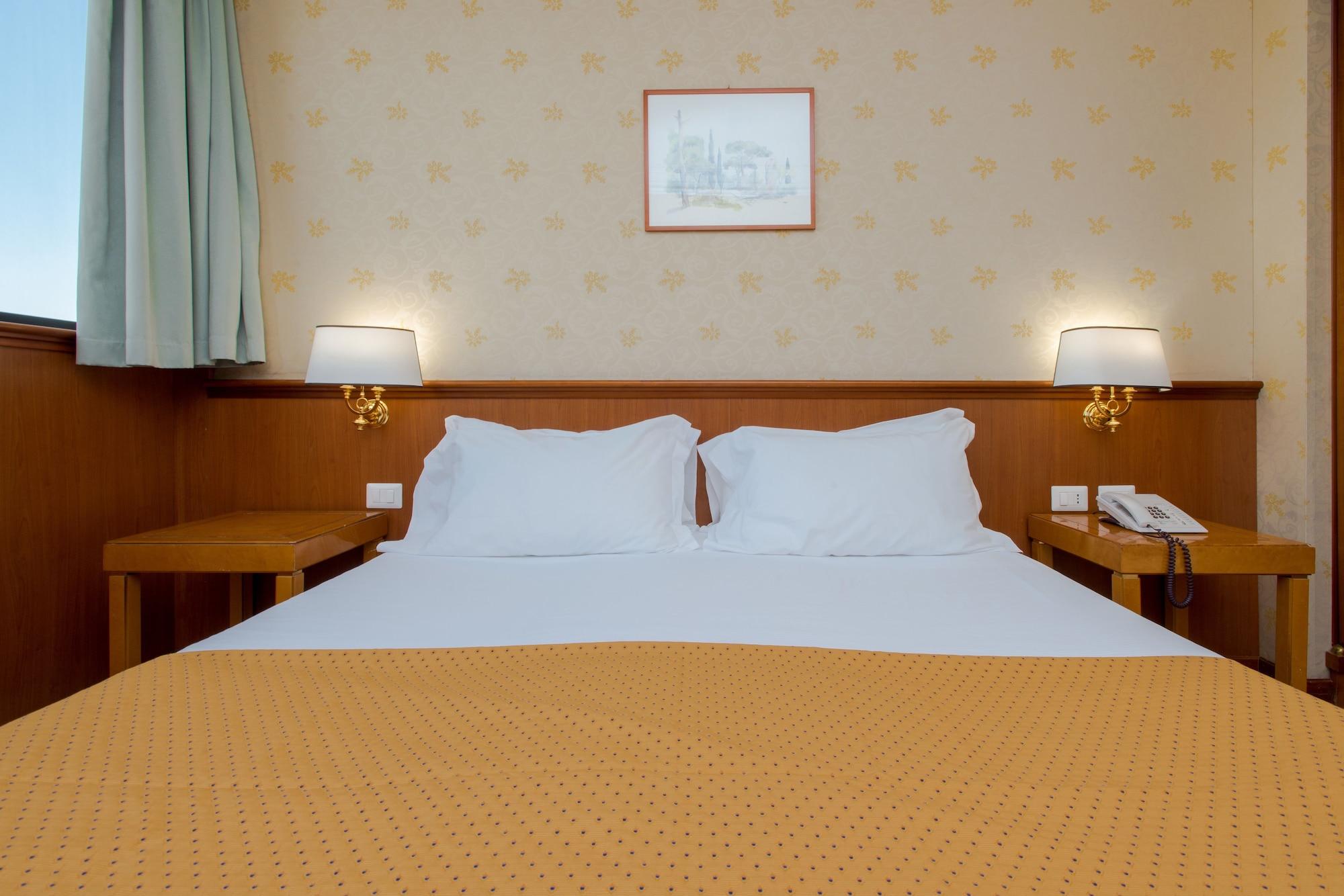Hotel The Brand Rome Bagian luar foto