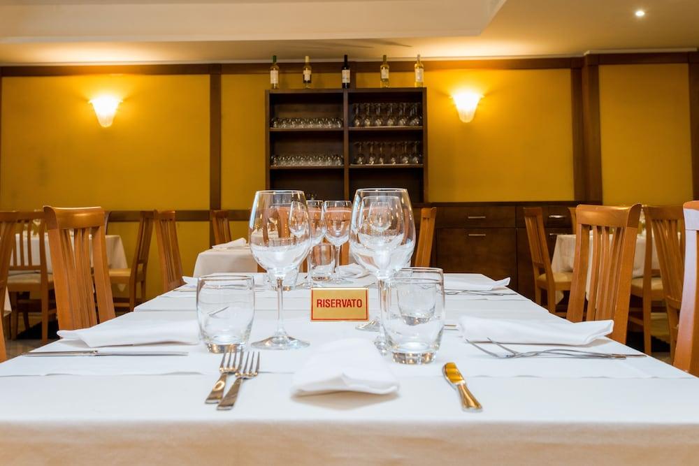 Hotel The Brand Rome Bagian luar foto