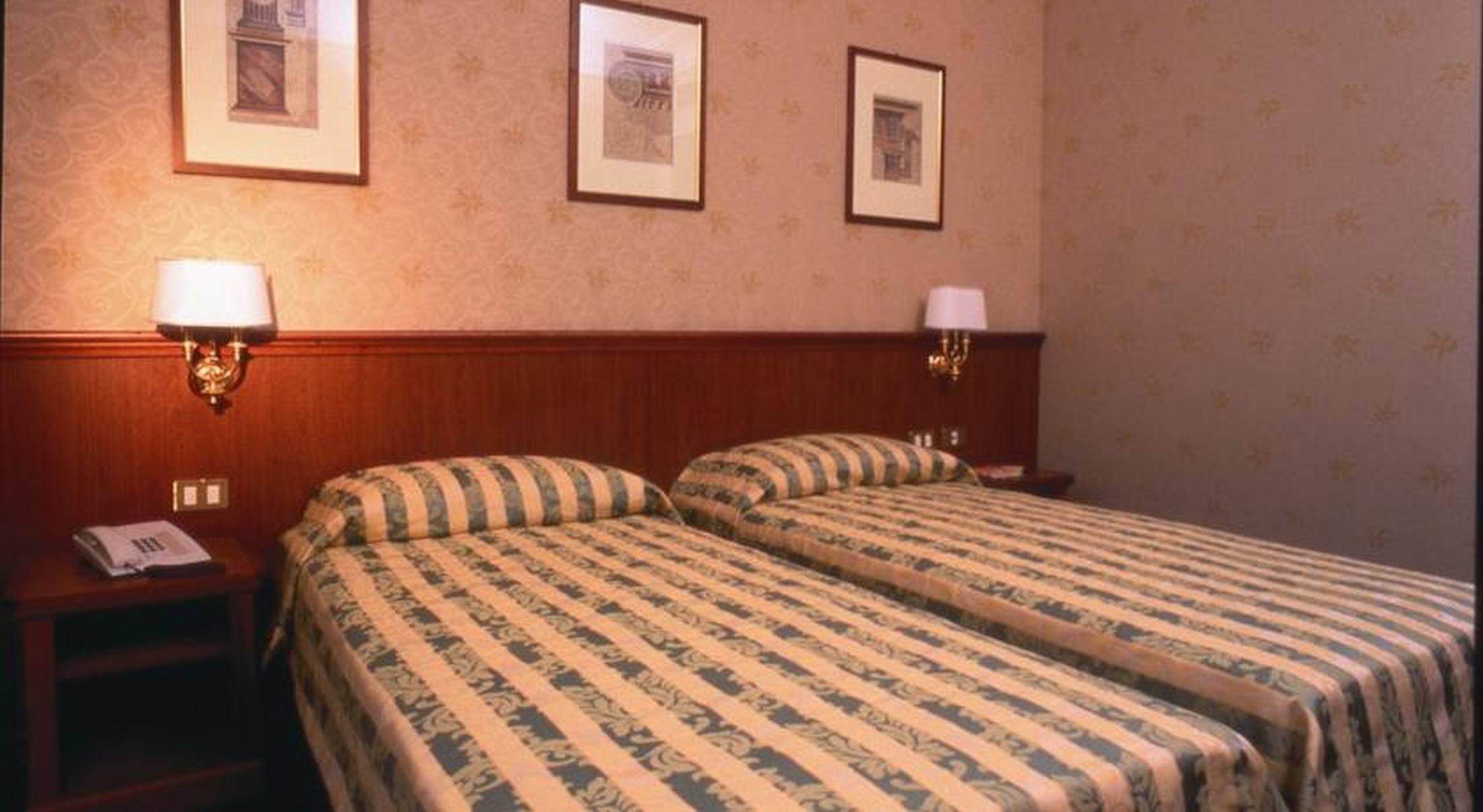 Hotel The Brand Rome Bagian luar foto