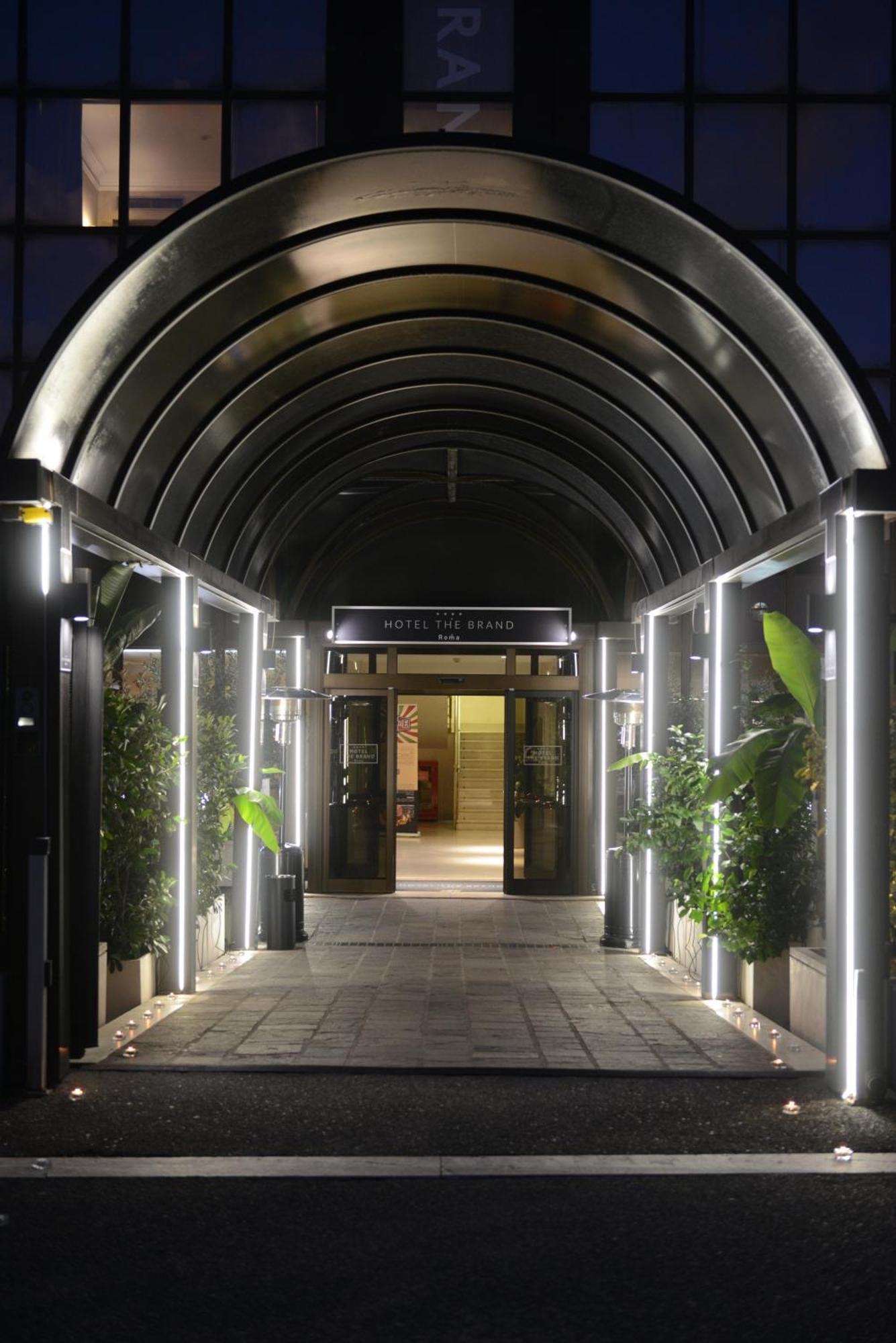 Hotel The Brand Rome Bagian luar foto
